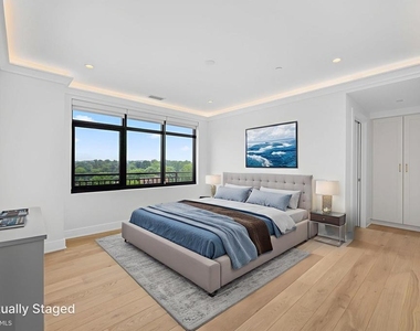 6718 Lowell Avenue - Photo Thumbnail 28
