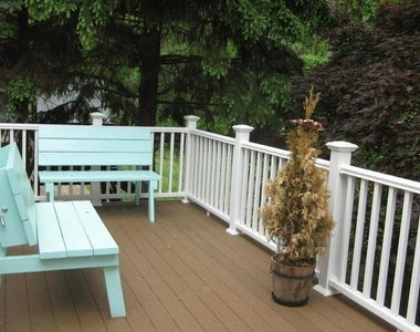 2211 Goldentree Way - Photo Thumbnail 24