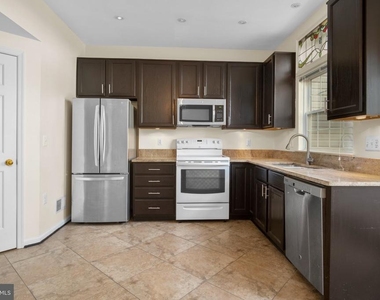 4384 Sutler Hill Square - Photo Thumbnail 9