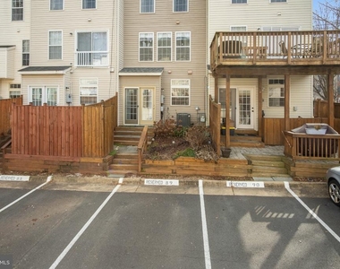 4384 Sutler Hill Square - Photo Thumbnail 17