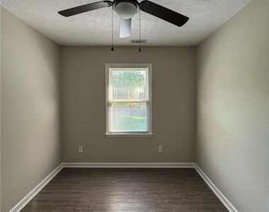 2582 Gotts Lane - Photo Thumbnail 11