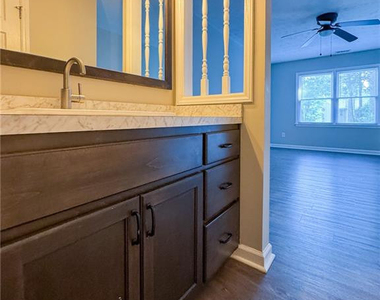 2582 Gotts Lane - Photo Thumbnail 17