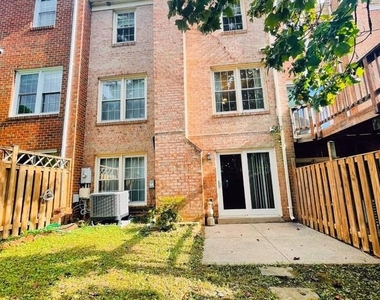 10443 Red Granite Terrace - Photo Thumbnail 18