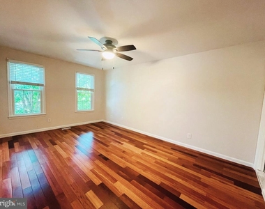 10443 Red Granite Terrace - Photo Thumbnail 8