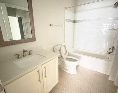 6541 Grange Lane - Photo Thumbnail 8