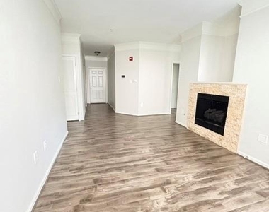 6541 Grange Lane - Photo Thumbnail 2