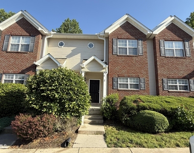 4626 Centrebrook Circle - Photo Thumbnail 12