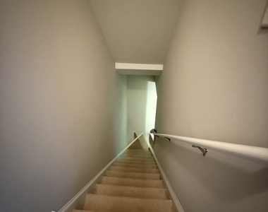 4626 Centrebrook Circle - Photo Thumbnail 10