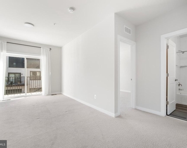 12136 Loblolly Drive - Photo Thumbnail 21