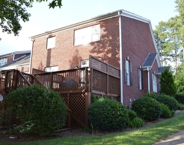 114 Prestonian Place - Photo Thumbnail 24