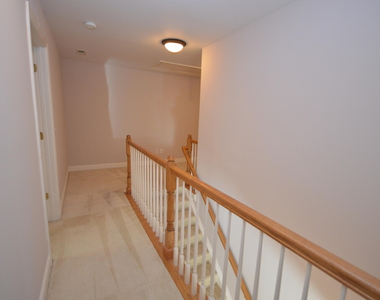 114 Prestonian Place - Photo Thumbnail 17