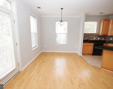 9486 Virginia Center Boulevard - Photo Thumbnail 13