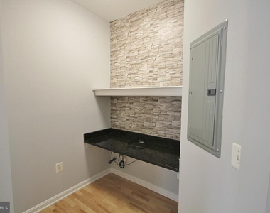 9486 Virginia Center Boulevard - Photo Thumbnail 22