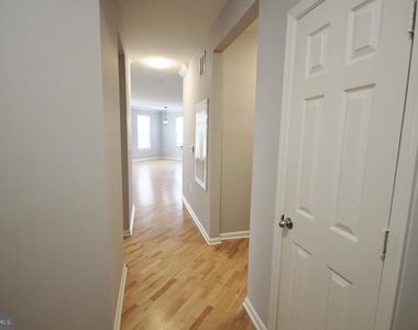9486 Virginia Center Boulevard - Photo Thumbnail 2