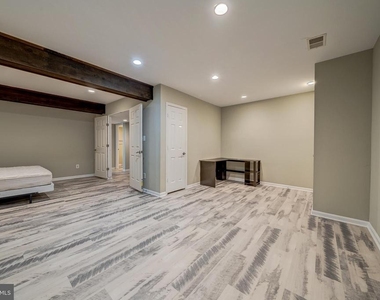 5465 Cheshire Meadows Way - Photo Thumbnail 27
