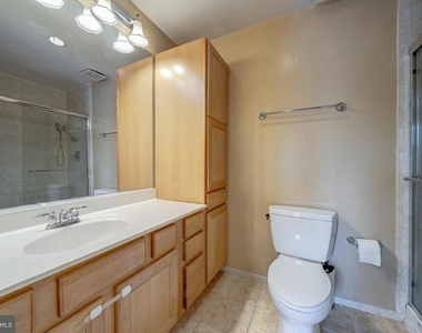 5465 Cheshire Meadows Way - Photo Thumbnail 21