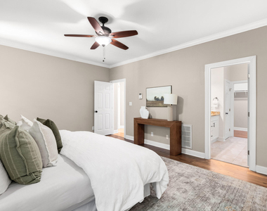 5801 Sand Pebble Place - Photo Thumbnail 22