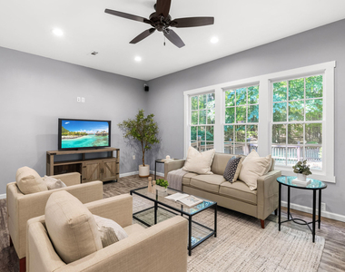 5801 Sand Pebble Place - Photo Thumbnail 43
