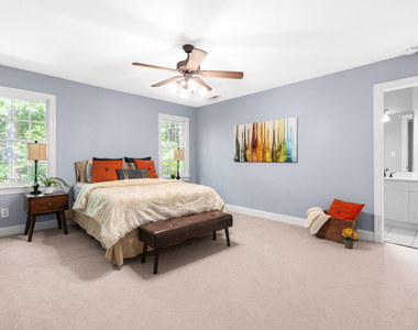 5801 Sand Pebble Place - Photo Thumbnail 31