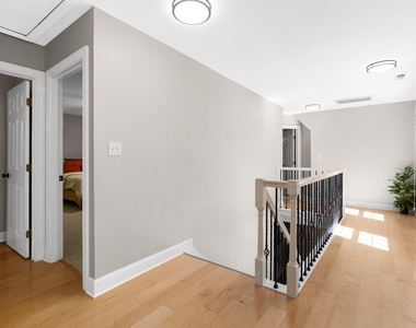 5801 Sand Pebble Place - Photo Thumbnail 30