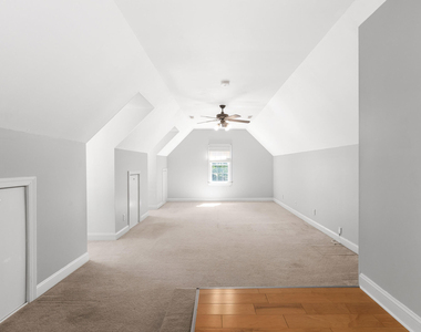5801 Sand Pebble Place - Photo Thumbnail 35