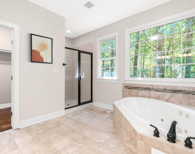 5801 Sand Pebble Place - Photo Thumbnail 24