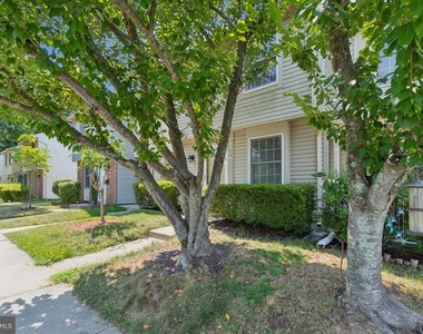 8483 Aurora Court - Photo Thumbnail 2