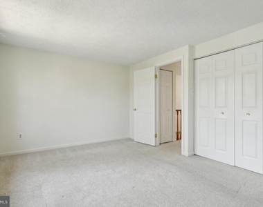 8483 Aurora Court - Photo Thumbnail 18