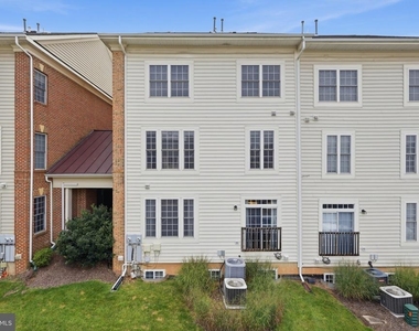 4677 Red Admiral Way - Photo Thumbnail 24