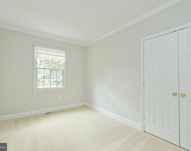 5116 Remington Drive - Photo Thumbnail 28