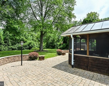 5116 Remington Drive - Photo Thumbnail 13