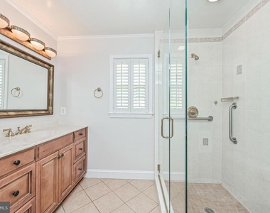 5116 Remington Drive - Photo Thumbnail 42