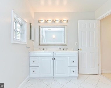 5116 Remington Drive - Photo Thumbnail 62