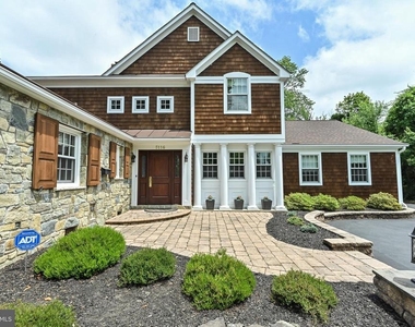 5116 Remington Drive - Photo Thumbnail 7