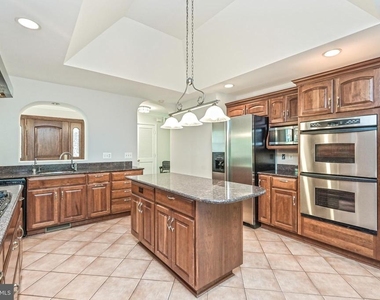 5116 Remington Drive - Photo Thumbnail 34
