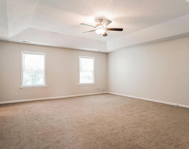 4443 Karlbrook Lane - Photo Thumbnail 10