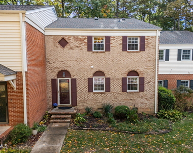 6423 New Market Way - Photo Thumbnail 1