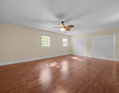 6423 New Market Way - Photo Thumbnail 19