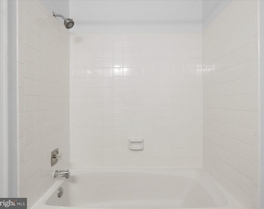 6502 Coachleigh Way - Photo Thumbnail 21