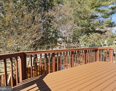 6502 Coachleigh Way - Photo Thumbnail 15