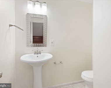 6502 Coachleigh Way - Photo Thumbnail 16