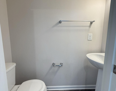 946 Channing Park Circle - Photo Thumbnail 12