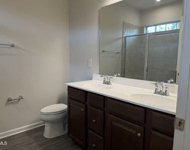 946 Channing Park Circle - Photo Thumbnail 19