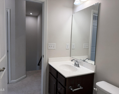 946 Channing Park Circle - Photo Thumbnail 30