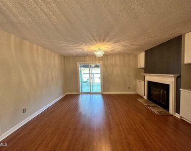 3411 Balfour E - Photo Thumbnail 10