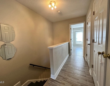 3411 Balfour E - Photo Thumbnail 17