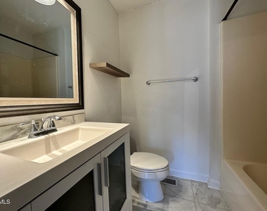3411 Balfour E - Photo Thumbnail 15