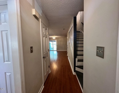 3411 Balfour E - Photo Thumbnail 3