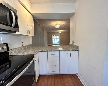 3411 Balfour E - Photo Thumbnail 5