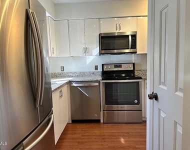 3411 Balfour E - Photo Thumbnail 2